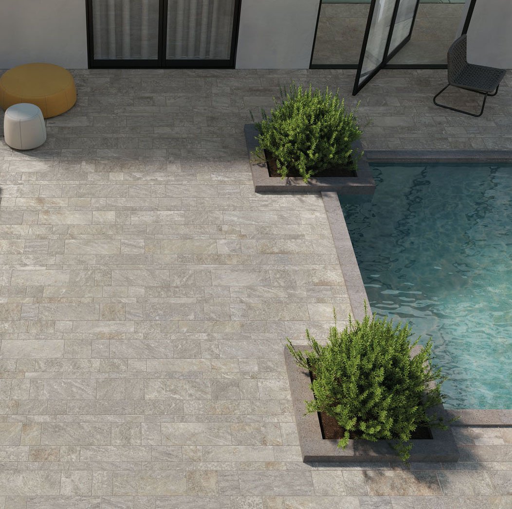 Oros-Stone-Grey-Multi-Prestige-Tecnica-Amb-Piscina.jpg